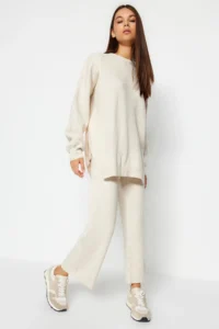 TRENDYOLMİLLA Beige Wide Pattern Balloon Sleeve Knitwear Top and Bottom Set