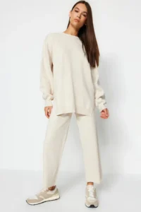 TRENDYOLMİLLA Beige Wide Pattern Balloon Sleeve Knitwear Top and Bottom Set - Image 2