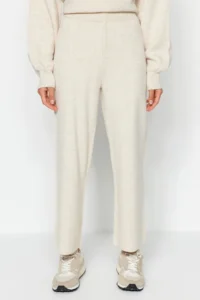 TRENDYOLMİLLA Beige Wide Pattern Balloon Sleeve Knitwear Top and Bottom Set - Image 6