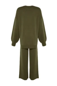 TRENDYOLMİLLA Khaki Wide Pattern Balloon Sleeve Knitwear Top and Bottom Set - Image 8