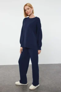 TRENDYOLMİLLA Navy Blue Wide Pattern Balloon Sleeve Knitwear Top and Bottom Set