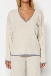 TRENDYOLMİLLA Beige Wide Pattern Hairy Yarn Knitwear Top and Bottom Set - Image 4
