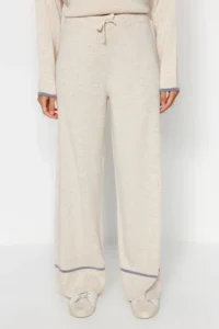 TRENDYOLMİLLA Beige Wide Pattern Hairy Yarn Knitwear Top and Bottom Set - Image 6