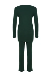 TRENDYOLMİLLA Emerald Green slit Knitwear Top and Bottom Set - Image 7