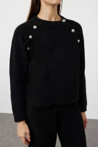 TRENDYOLMİLLA Black Boucle Thread Textured Button Detailed Knitwear Top and Bottom Set - Image 3