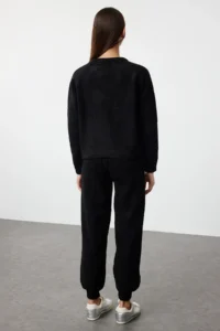 TRENDYOLMİLLA Black Boucle Thread Textured Button Detailed Knitwear Top and Bottom Set - Image 5