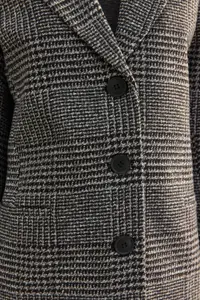 TRENDYOLMİLLA Gray Premium Wool Look Regular Lined Weaving Plaid Blazer Jacket - Image 7