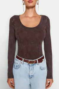 TRENDYOLMİLLA Brown Antique/Faded Effect Cotton Long Sleeve Flexible snaps Knitting Bodysuit .D.00044 - Image 4