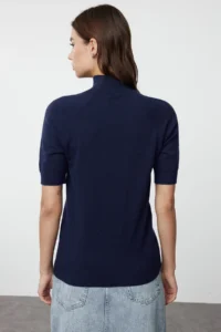 TRENDYOLMİLLA Navy Blue Mercerized Look Premium Yarn/Special Yarn Basic Thin Knitwear Blouse - Image 6