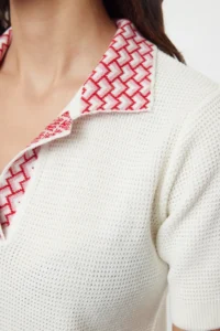 TRENDYOLMİLLA Ecru Yaka Patterned Blouse - Image 4