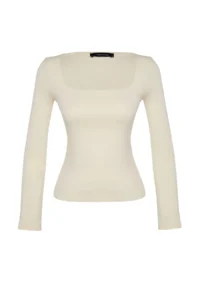 TRENDYOLMİLLA Stone Cotton Flexible Square Neck Fitted Knitting Blouse - Image 6