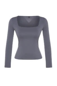 TRENDYOLMİLLA Anthracite Cotton Square Neck Regular Fit Knitting Blouse - Image 6