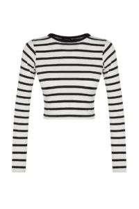 TRENDYOLMİLLA Black Striped Viscous Soft Fabric Fitted Crop Flexible Knitting Blouse - Image 10