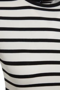 TRENDYOLMİLLA Black Striped Viscous Soft Fabric Fitted Crop Flexible Knitting Blouse - Image 11