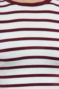 TRENDYOLMİLLA Burgundy Striped Viscous Soft Fabric Fitted Crop Flexible Knitting Blouse - Image 3