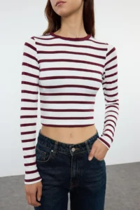 TRENDYOLMİLLA Burgundy Striped Viscous Soft Fabric Fitted Crop Flexible Knitting Blouse - Image 4