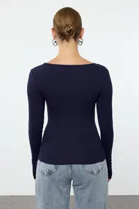 TRENDYOLMİLLA Navy Blue-Stone 2 Sets Package V-neck Fitted Cotton Flexible Knitting Blouse - Image 3