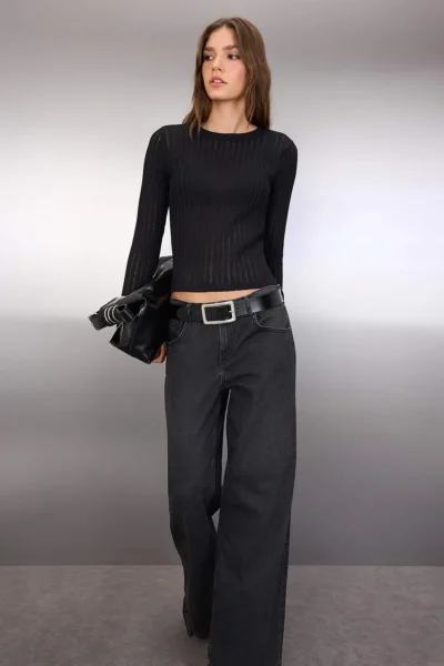 TWOAW24BZ00094-BLACK_1