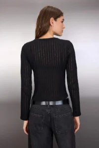 TRENDYOLMİLLA Black Transparan Knitwear look Material Regular Size Crew Neck Knitting Blouse - Image 4