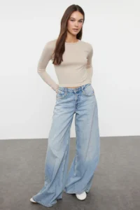 TRENDYOLMİLLA Stone Viscose Crew Neck Crop Flexible Knitting Blouse - Image 2