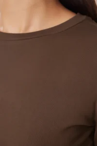 TRENDYOLMİLLA Brown Viscose Crew Neck Crop Flexible Knitting Blouse - Image 4