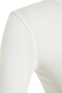 TRENDYOLMİLLA Ecru Soft Fabric Viscose Crew Neck Crop Flexible Knitting Blouse - Image 8