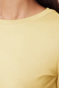 TRENDYOLMİLLA Yellow Viscose Crew Neck Crop Flexible Knitting Blouse - Image 3