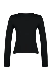 TRENDYOLMİLLA Black Cotton Flexible Square Neck Fitted/Flexible Blouse - Image 8