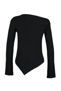 TRENDYOLMİLLA Black Drapeli Boat Neck Asymmetric Flexible Long Sleeve Knitting Blouse - Image 12