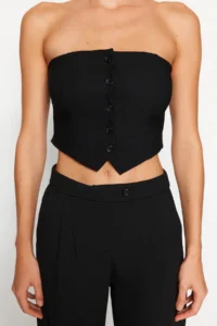 TRENDYOLMİLLA Black Strapless Button Detailed Crop Weaving Blouse - Image 10