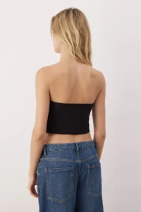 TRENDYOLMİLLA Black Strapless Button Detailed Crop Weaving Blouse - Image 4