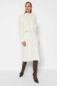 TRENDYOLMİLLA Ecru Midi Knitwear Super Wide Pattern Sweater Dress - Image 2
