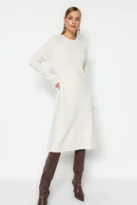 TRENDYOLMİLLA Ecru Midi Knitwear Super Wide Pattern Sweater Dress - Image 3