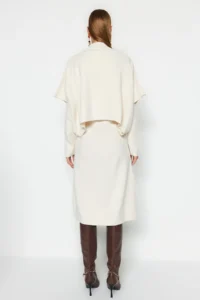 TRENDYOLMİLLA Ecru Midi Knitwear Super Wide Pattern Sweater Dress - Image 5