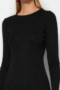 TRENDYOLMİLLA Black Mini pleated Knit Dress - Image 5