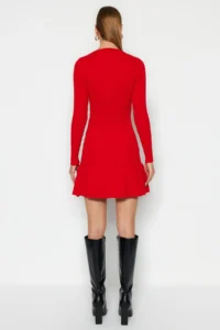 TRENDYOLMİLLA Rejection Mini pleated Knit Dress - Image 6
