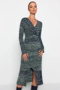 TRENDYOLMİLLA Green Midi Knitwear gradient Dress