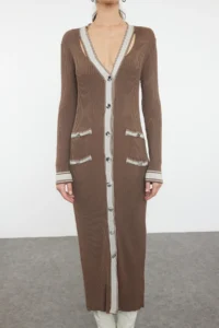 TRENDYOLMİLLA Mink Maxi Knitwear Color Bloklu Dress - Image 3