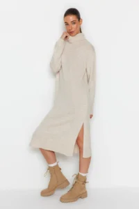 TRENDYOLMİLLA Stone Midi Wide Pattern Soft textured Knit Dress