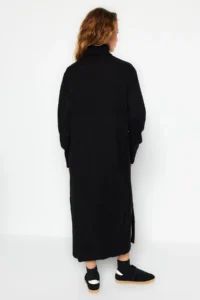 TRENDYOLMİLLA Black Midi Wide Pattern Soft textured Knit Dress - Image 6