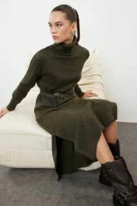 TRENDYOLMİLLA Khaki Midi Wide Pattern Soft textured Knit Dress
