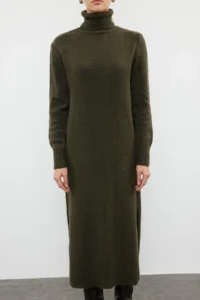 TRENDYOLMİLLA Khaki Midi Wide Pattern Soft textured Knit Dress - Image 3