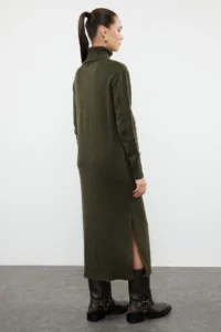 TRENDYOLMİLLA Khaki Midi Wide Pattern Soft textured Knit Dress - Image 5