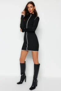 TRENDYOLMİLLA Black Mini Color Bloklu Vucuda Oturan Knit Dress - Image 3