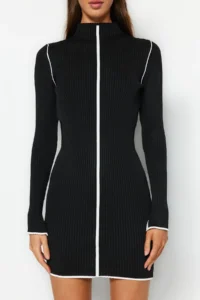 TRENDYOLMİLLA Black Mini Color Bloklu Vucuda Oturan Knit Dress - Image 4