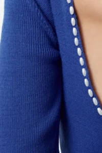 TRENDYOLMİLLA Saks Blue Mini Knitwear Back Pearl Detailed Dress - Image 3