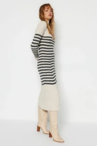 TRENDYOLMİLLA Stone Maxi Knitwear Striped Dress - Image 2