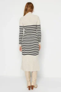 TRENDYOLMİLLA Stone Maxi Knitwear Striped Dress - Image 5