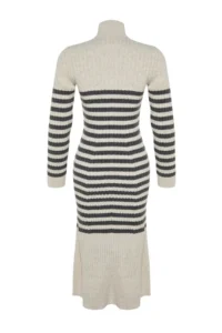 TRENDYOLMİLLA Stone Maxi Knitwear Striped Dress - Image 8
