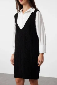 TRENDYOLMİLLA Black Mini Braided Knitwear Gilet Dress - Image 3
